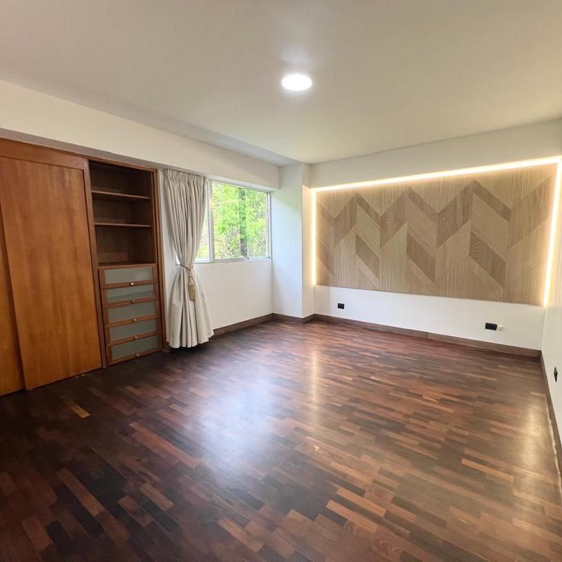Foto 6 de Apartamento en Venta en Chuao, Caracas.