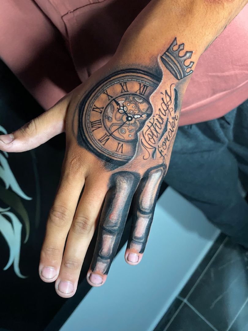 Tattoo piercing