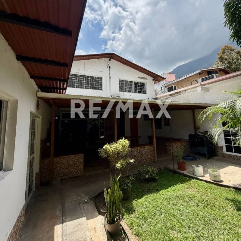 Quinta en Sebucan, caracas municipio sucre para la Venta