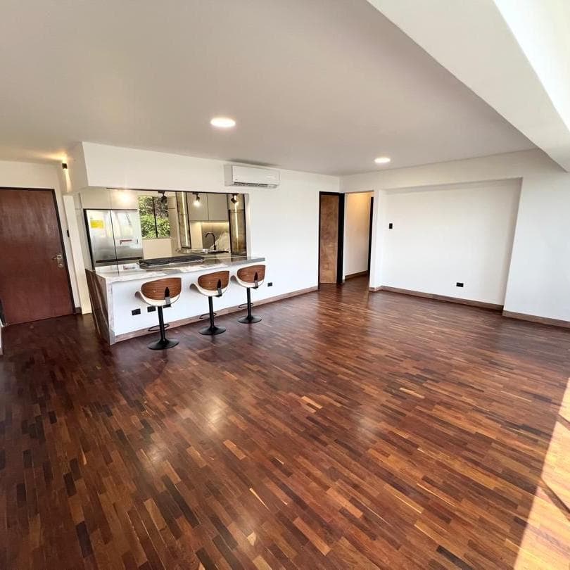 Apartamento en Chuao, Caracas. Para la Venta